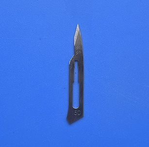 手术刀16